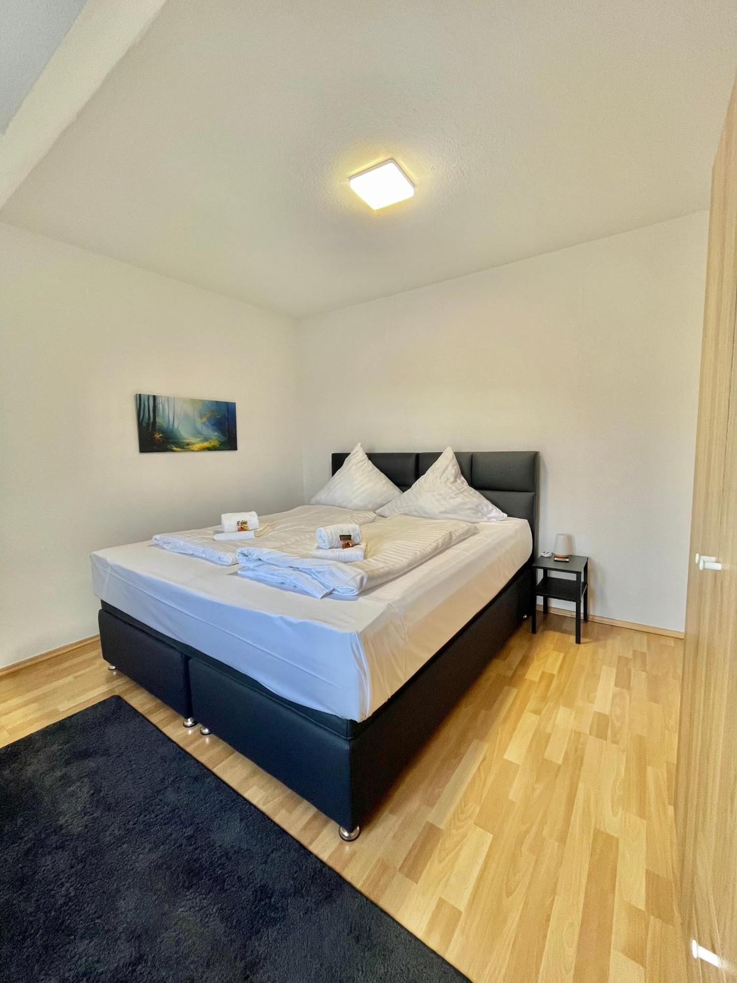 Guesthouse Bielefeld - Brake 외부 사진